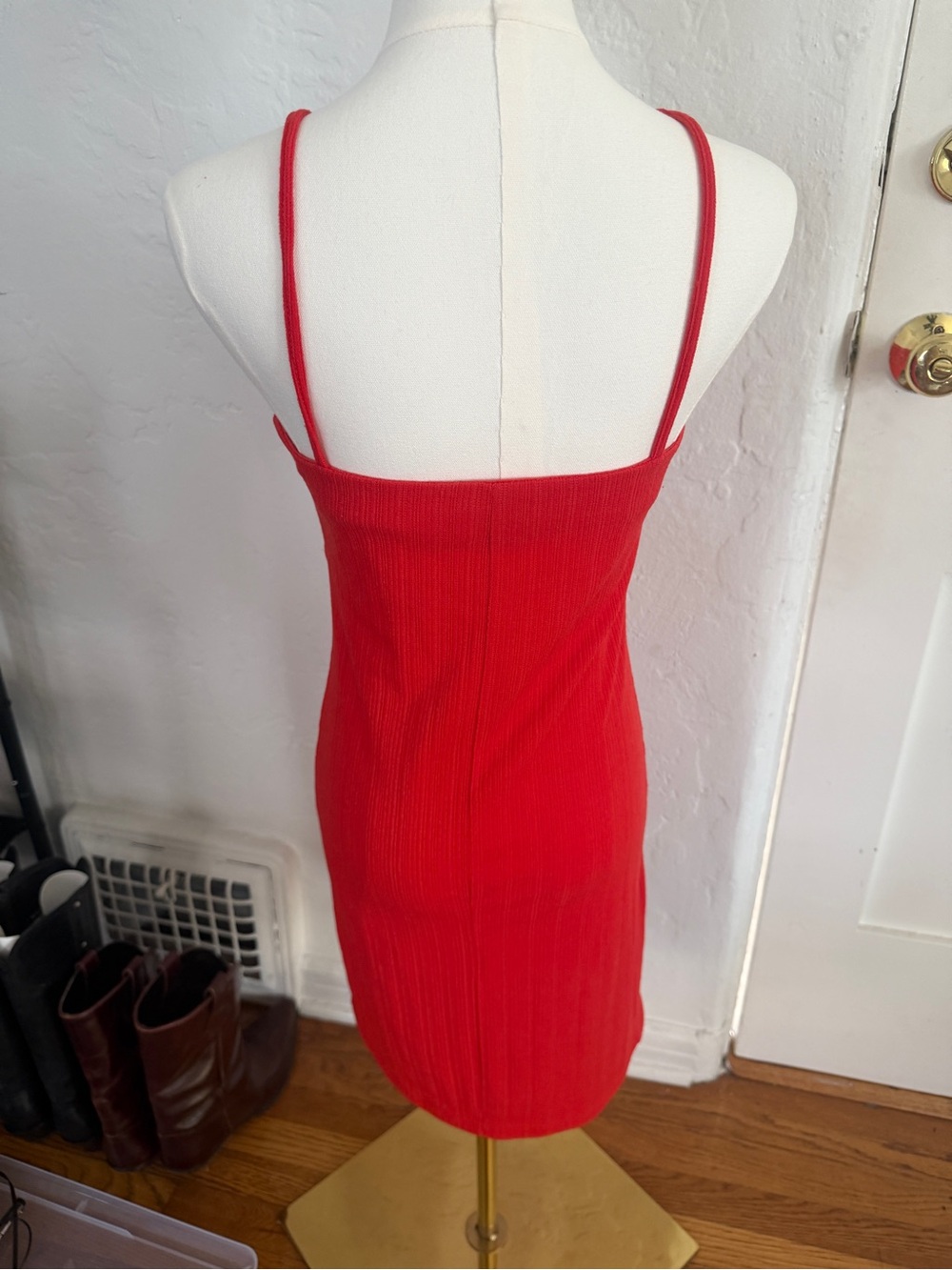 Red Ribbed Cross-Strap Bodycon Dress - Picture 3 of 4